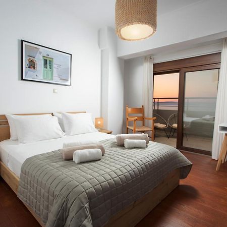 Overview Chania With Sea View And Amazing Sunset Exterior photo